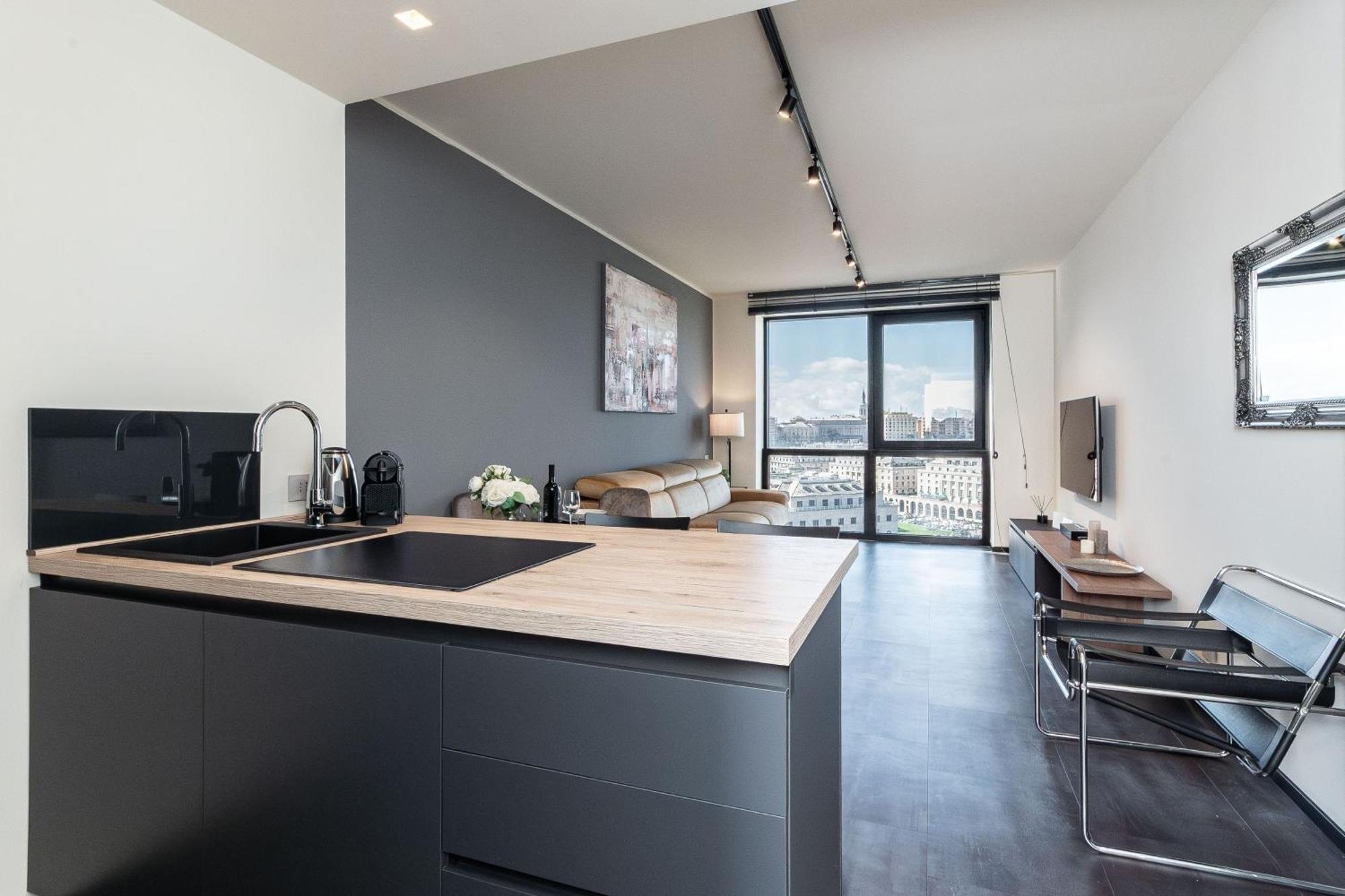 Free Parking In Luxury Suite With City View - Steps To Brignole Train Station Генуа Екстериор снимка