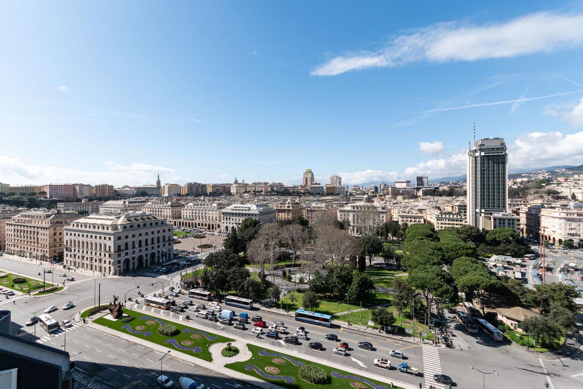 Free Parking In Luxury Suite With City View - Steps To Brignole Train Station Генуа Екстериор снимка