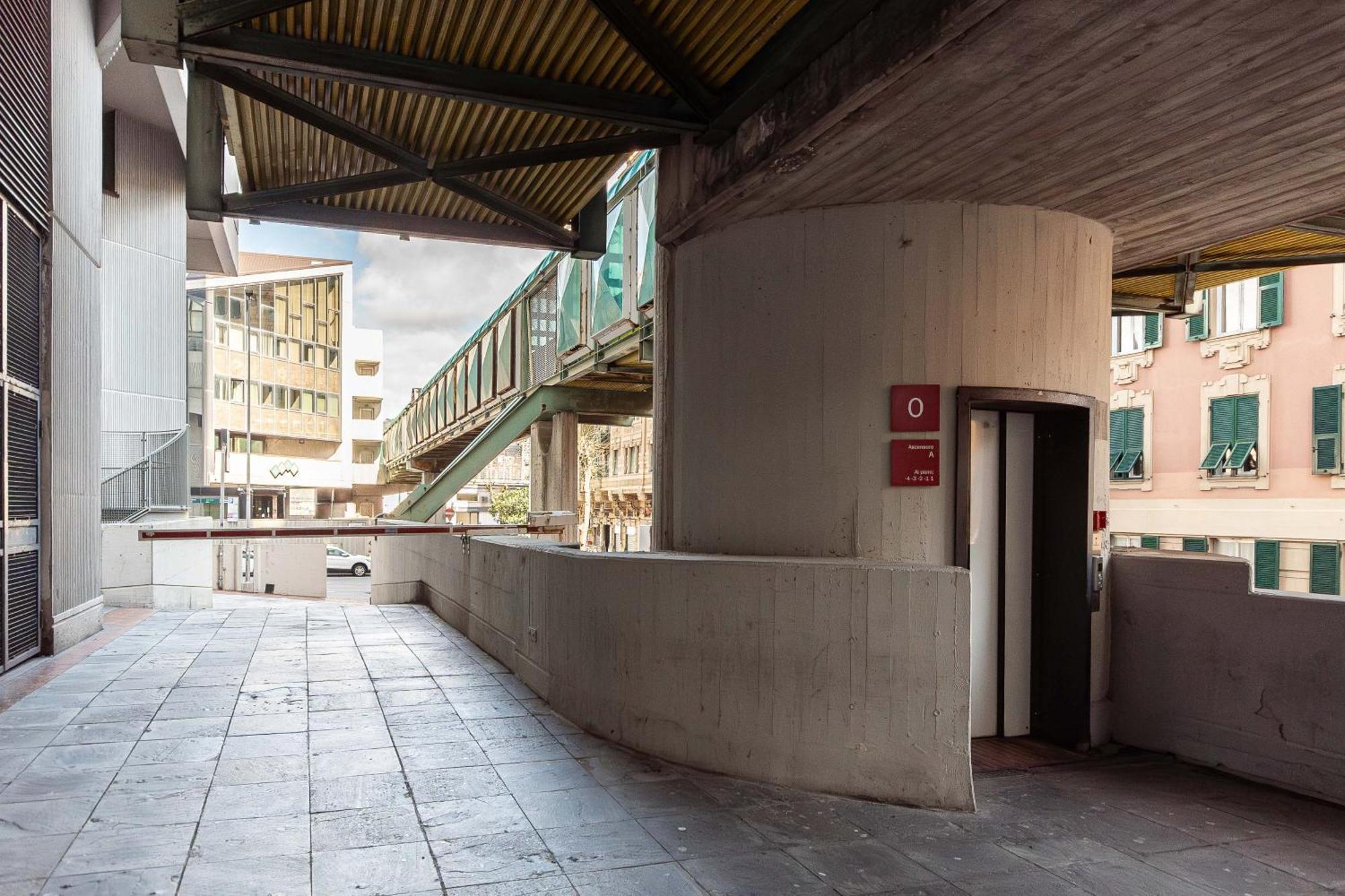 Free Parking In Luxury Suite With City View - Steps To Brignole Train Station Генуа Екстериор снимка